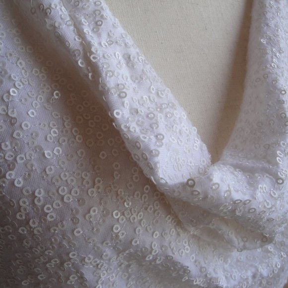 Relativity Tank--Ladies Size PL-soft neutral color will make a great versatile … - Picture 2 of 8